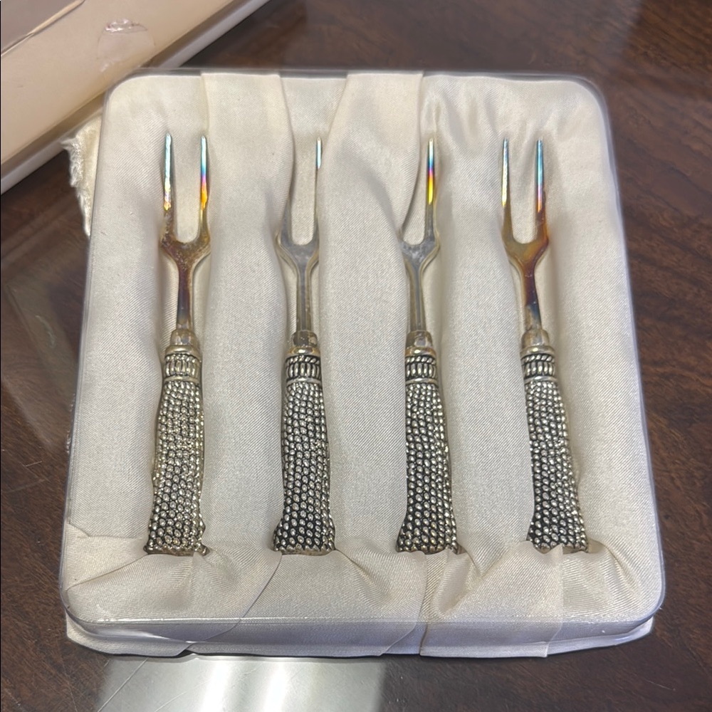 GRACETea Ware FORK SET - Silver Plated